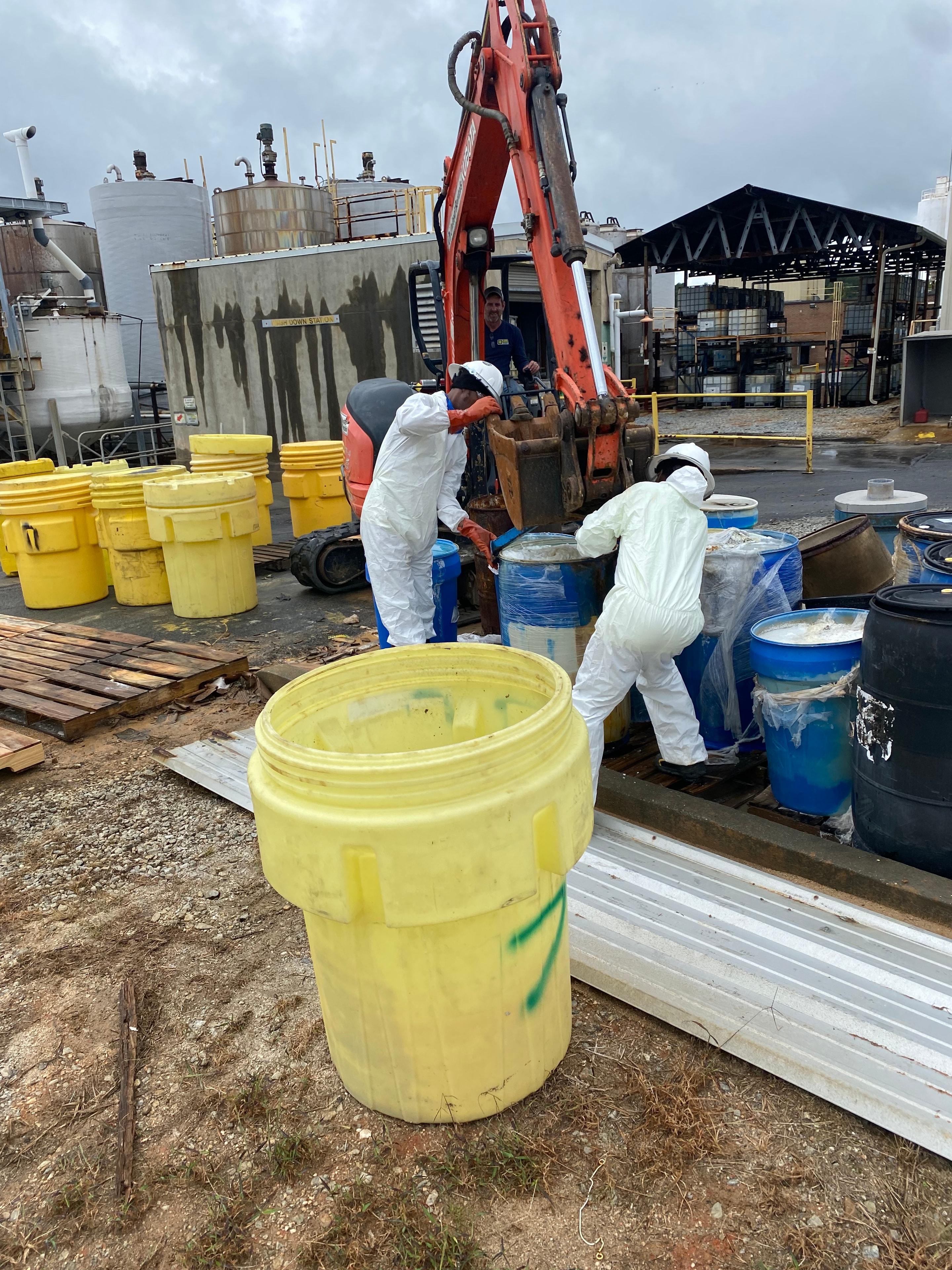 Auto Shop Waste Cleanup – Augusta